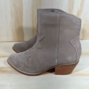 New JOIE Perpetua Tan Suede Leather Western Star Moon Ankle Boots Size 6